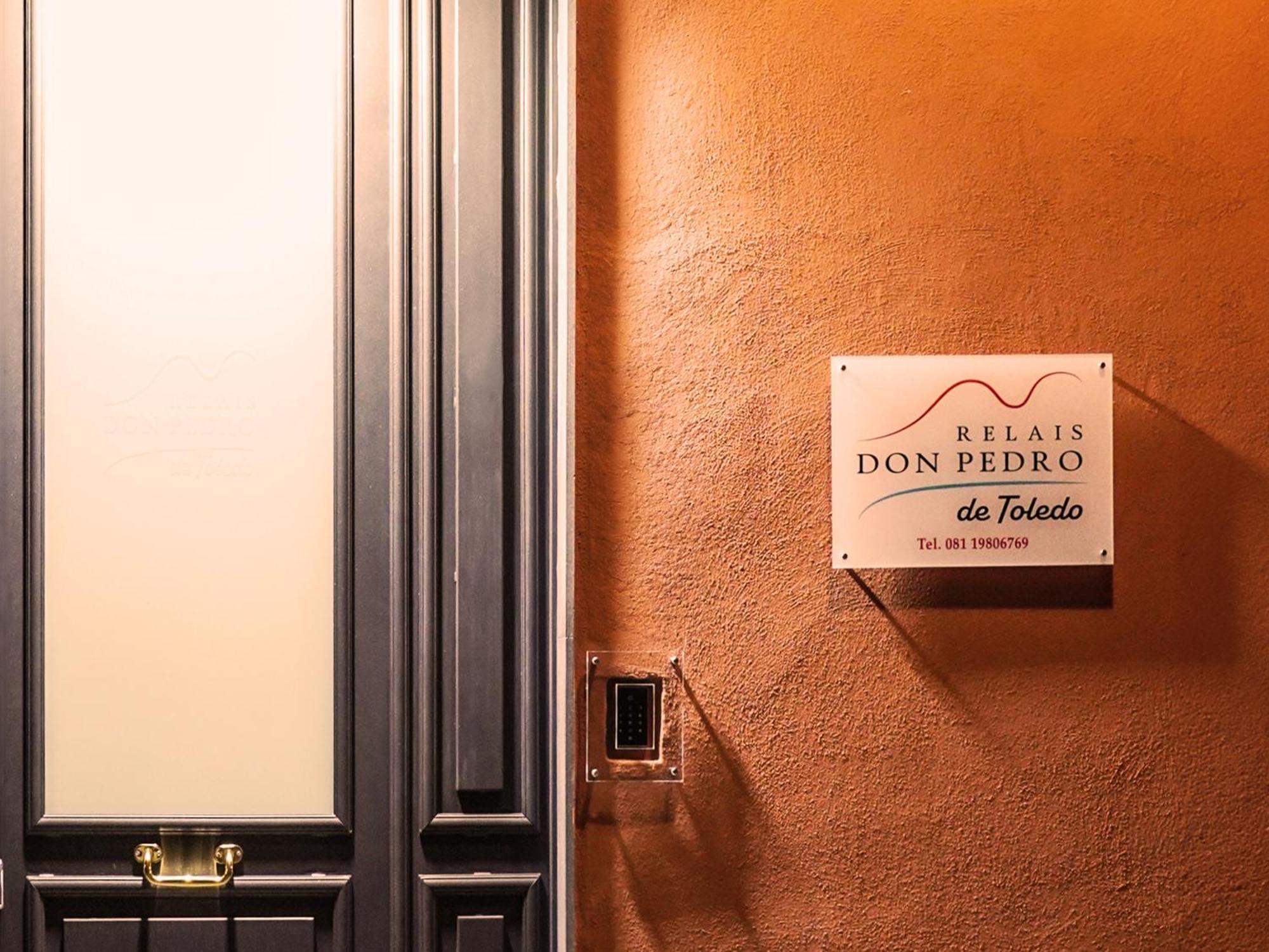 Relais Don Pedro De Toledo Affittacamere Napoli